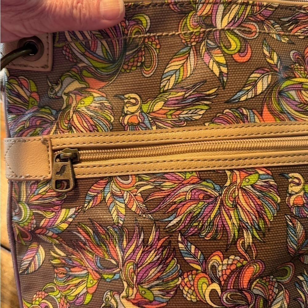 Sakroots Fun Crossbody Birds Purse adjustable strap - Picture 5 of 12